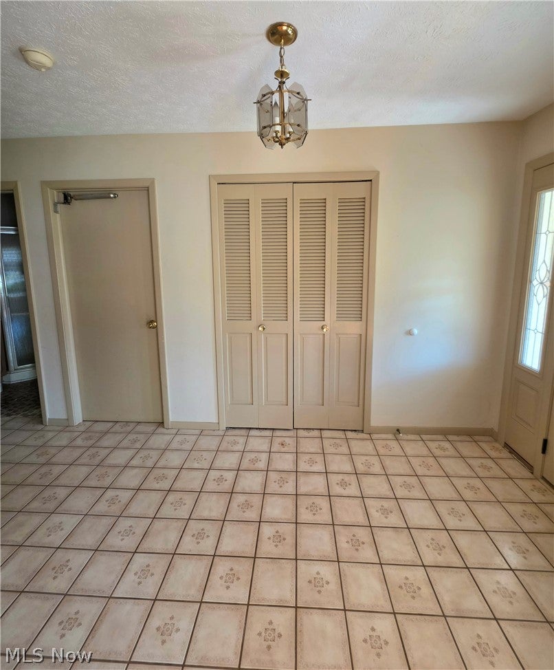 6413 Gale Drive