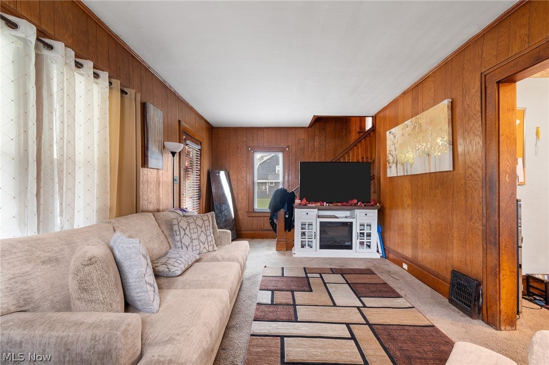 262 Gordon Drive