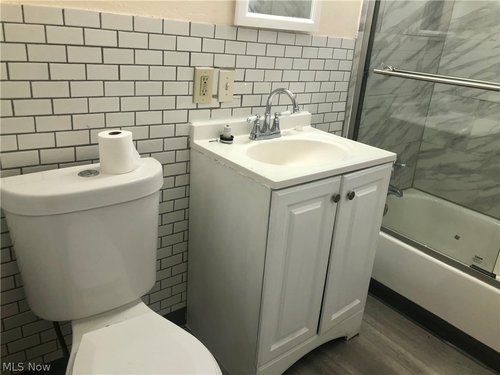 Continental Realty Cos Lorain - Residential