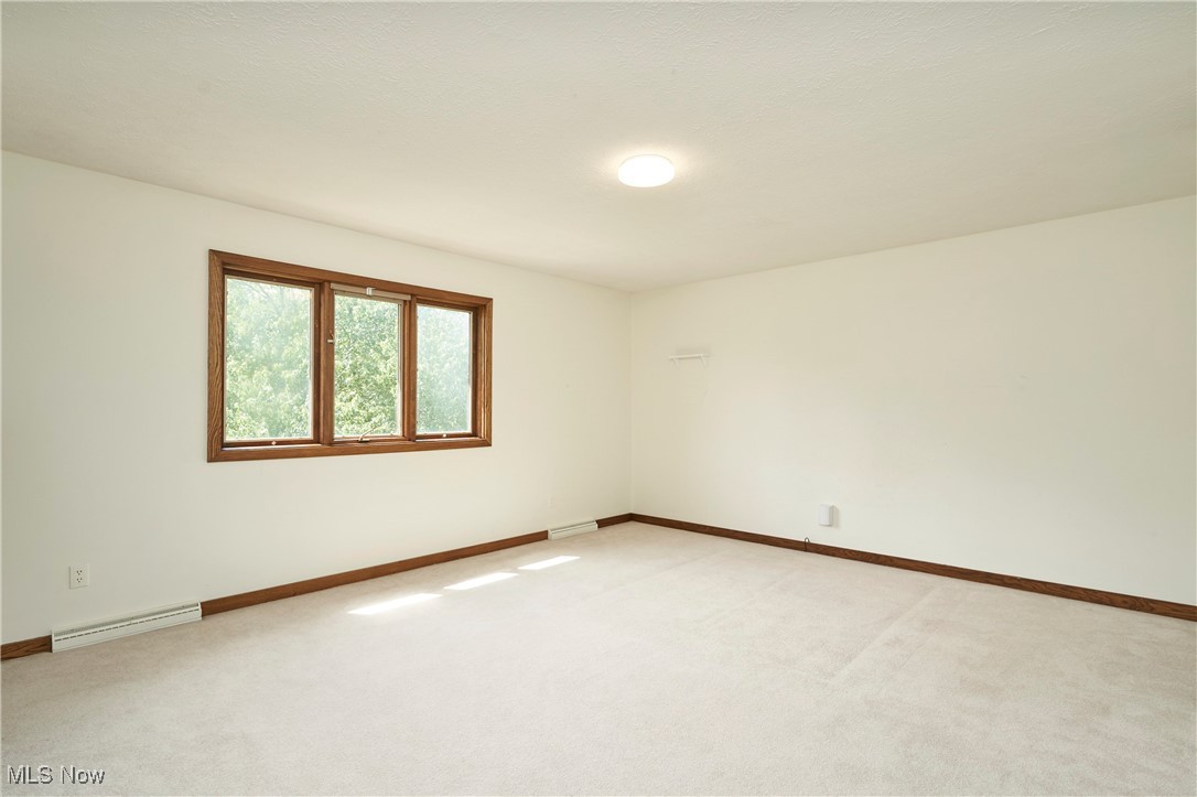 Bath, Ohio 44333, United States, 5 Bedrooms Bedrooms, ,4 BathroomsBathrooms,Residential,Contingent,181596