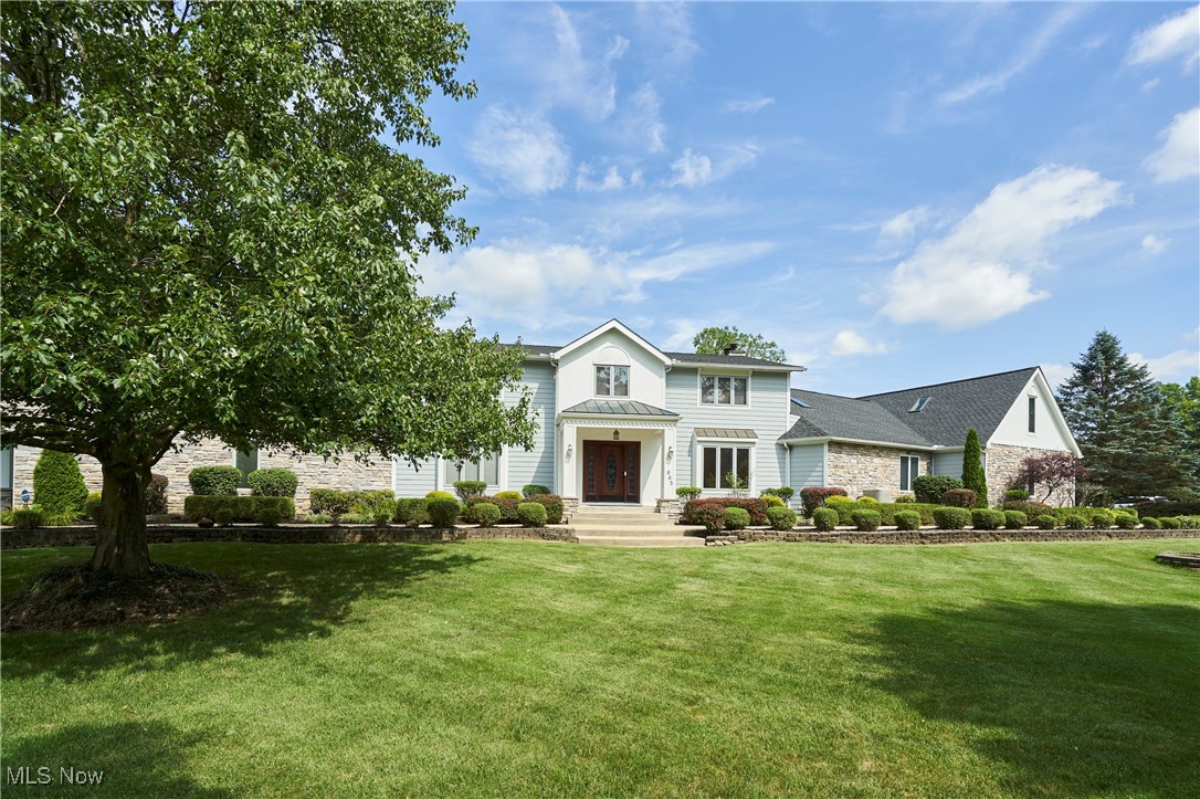 Bath, Ohio 44333, United States, 5 Bedrooms Bedrooms, ,4 BathroomsBathrooms,Residential,Contingent,181596