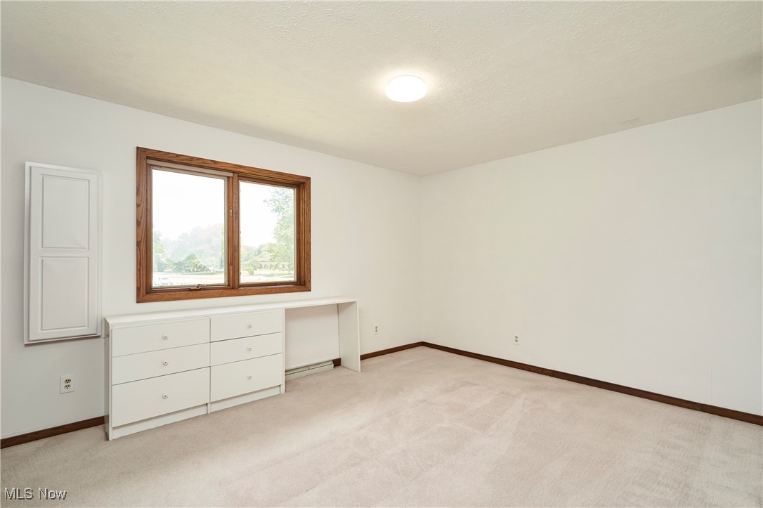 Bath, Ohio 44333, United States, 5 Bedrooms Bedrooms, ,4 BathroomsBathrooms,Residential,Contingent,181596