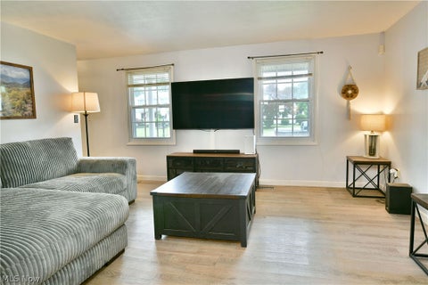 Tiny photo for 94 Camrose Drive, Niles, OH 44446 (MLS # 5221142)