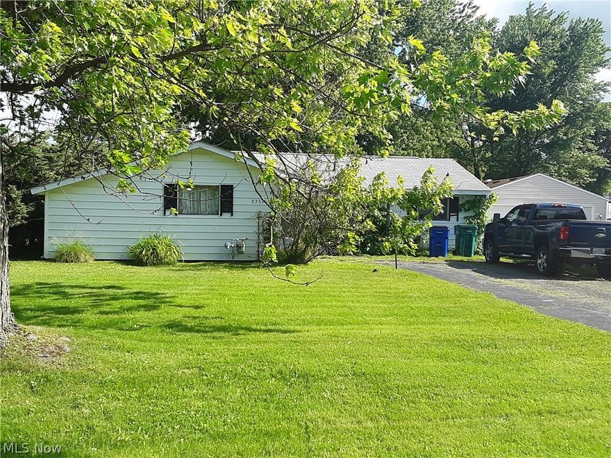 Court Ordered Sale by Private Selling Officer. No Showings are permitted, property is believed to be occupied. Bidding ends July 2, 2020 & is online only. According to public record this Single family home has 3 bedroom & 1 bath. Information is thought to be correct but not guaranteed. SOLD 100% AS-IS w/all faults. 10% Buyer Premium is added to the high bid. 10% deposit($1,000 min) due w/i 24 hours of bidding end.