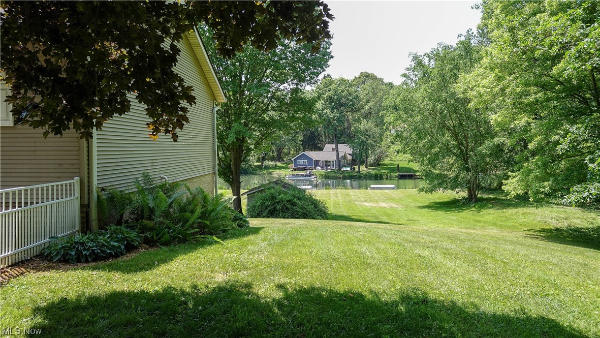 Willowdale Lake - Residential