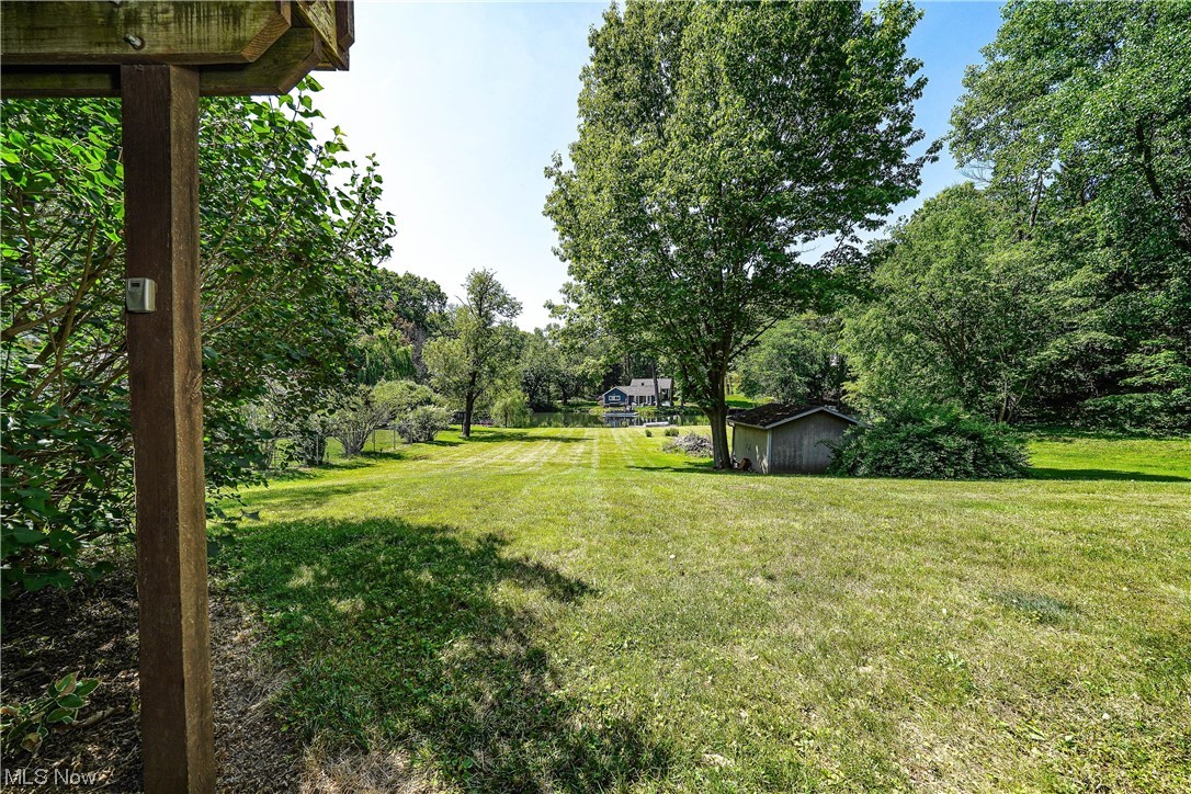 Willowdale Lake - Residential