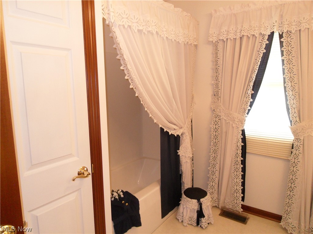 Chenoweth Country Club - Residential