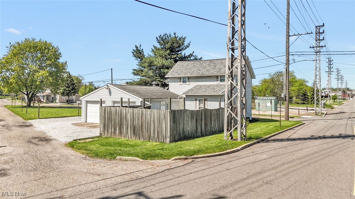 2000 Henry Avenue, Canton, Ohio image 23