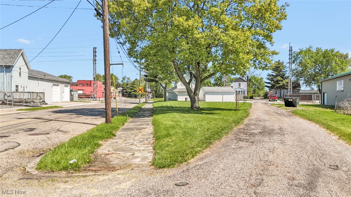 2000 Henry Avenue, Canton, Ohio image 26