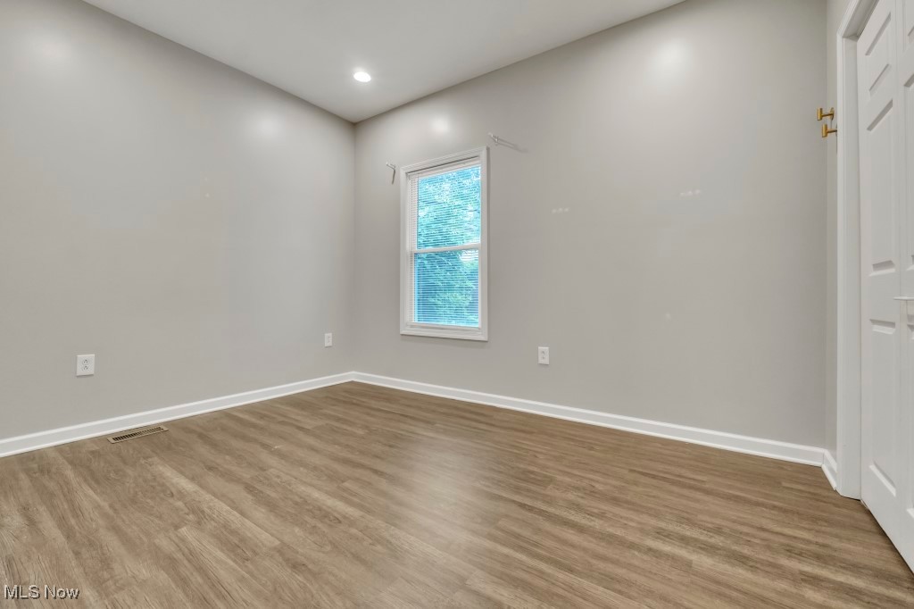 Gordon Square - Residential Income