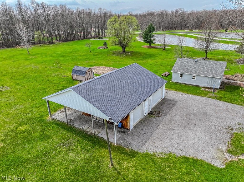 Photo of 5162 Woodside Drive, Geneva, OH 44041 (MLS # 5195380)