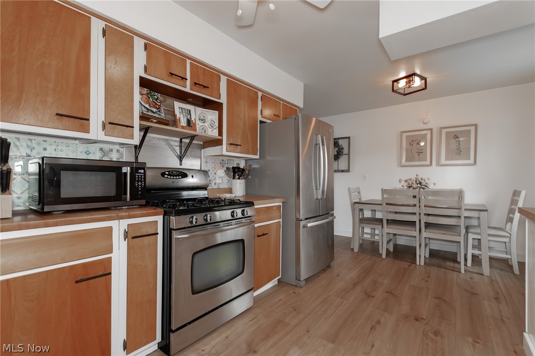 Connecticut Western Reserve - Residential