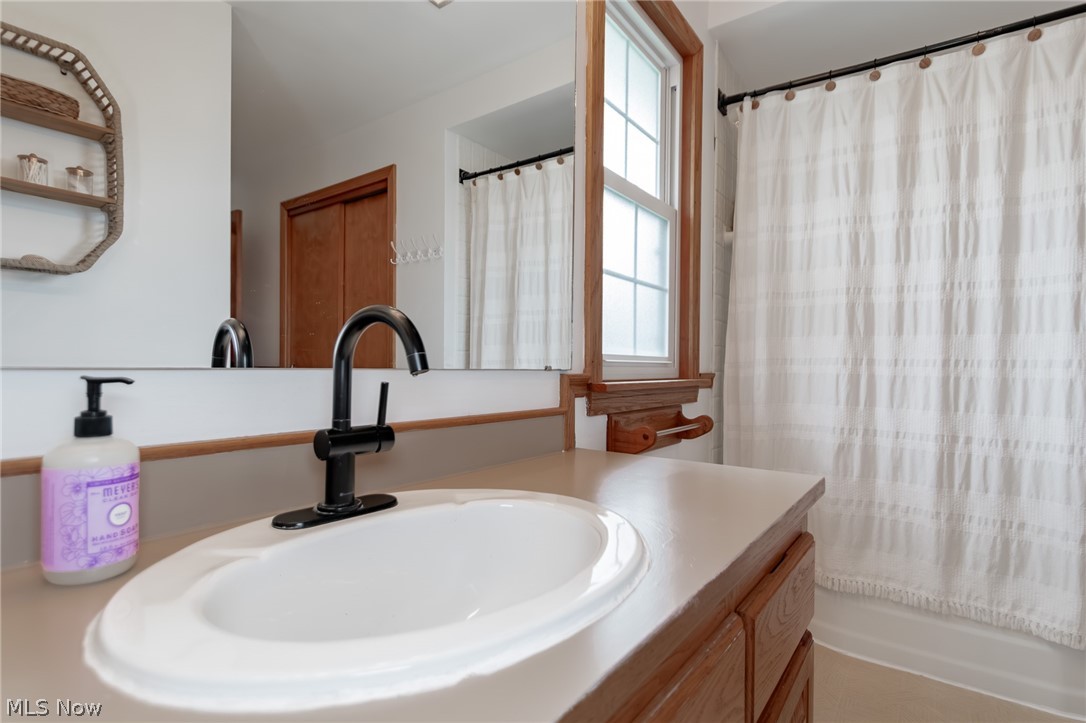 Connecticut Western Reserve - Residential