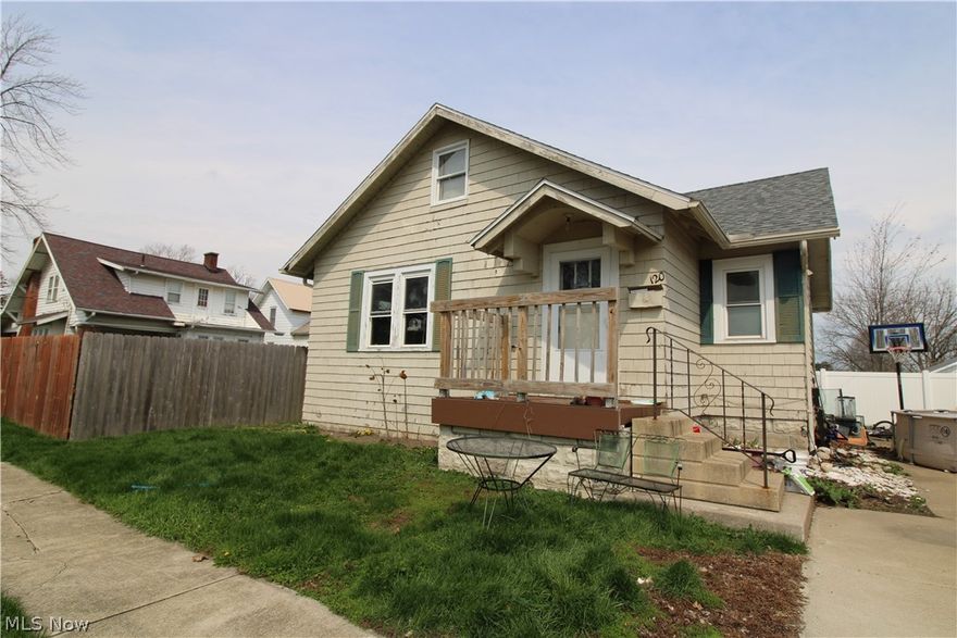 Why rent when you can buy or buy your first rental! The tenant would like to stay!

2-bedroom, 1-bath home with the possibility of two additional bedrooms upstairs (no heat source). Finished walk-up attic with 2 large landings and a 3rd bedroom. Perfect little getaway home with a small yard requiring little upkeep!

24-hour notice to show- tenant occupied.