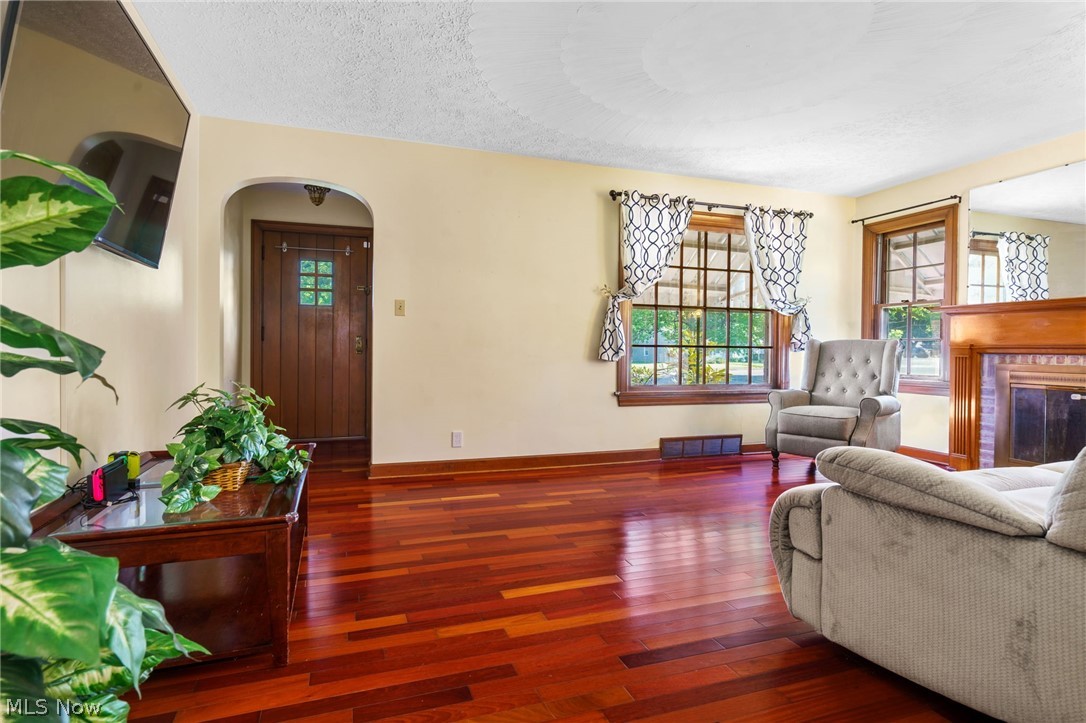 West Manor - Residential