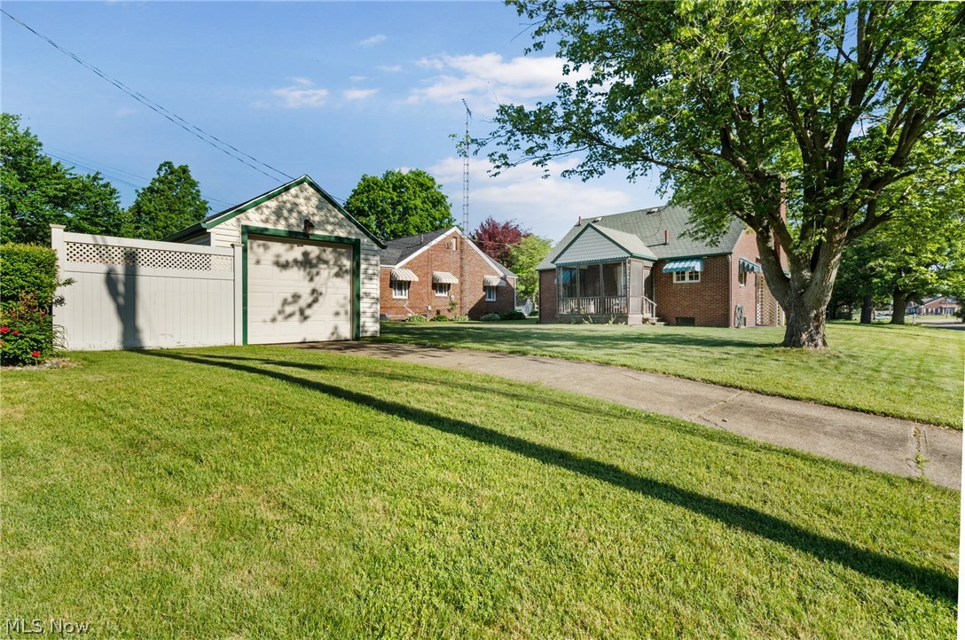 West Manor - Residential