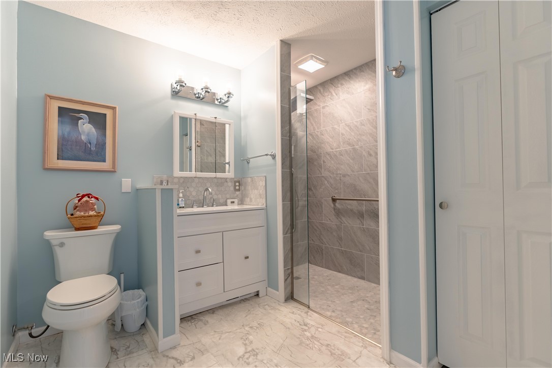 Cobblestone Lane Condo - Residential