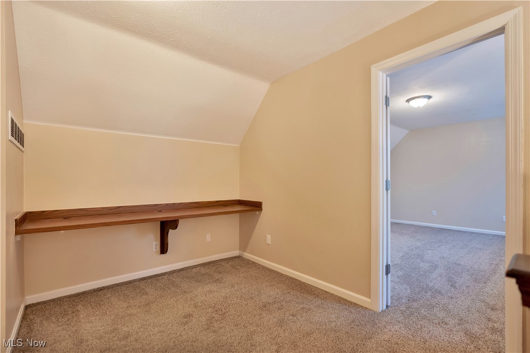 Cobblestone Lane Condo - Residential