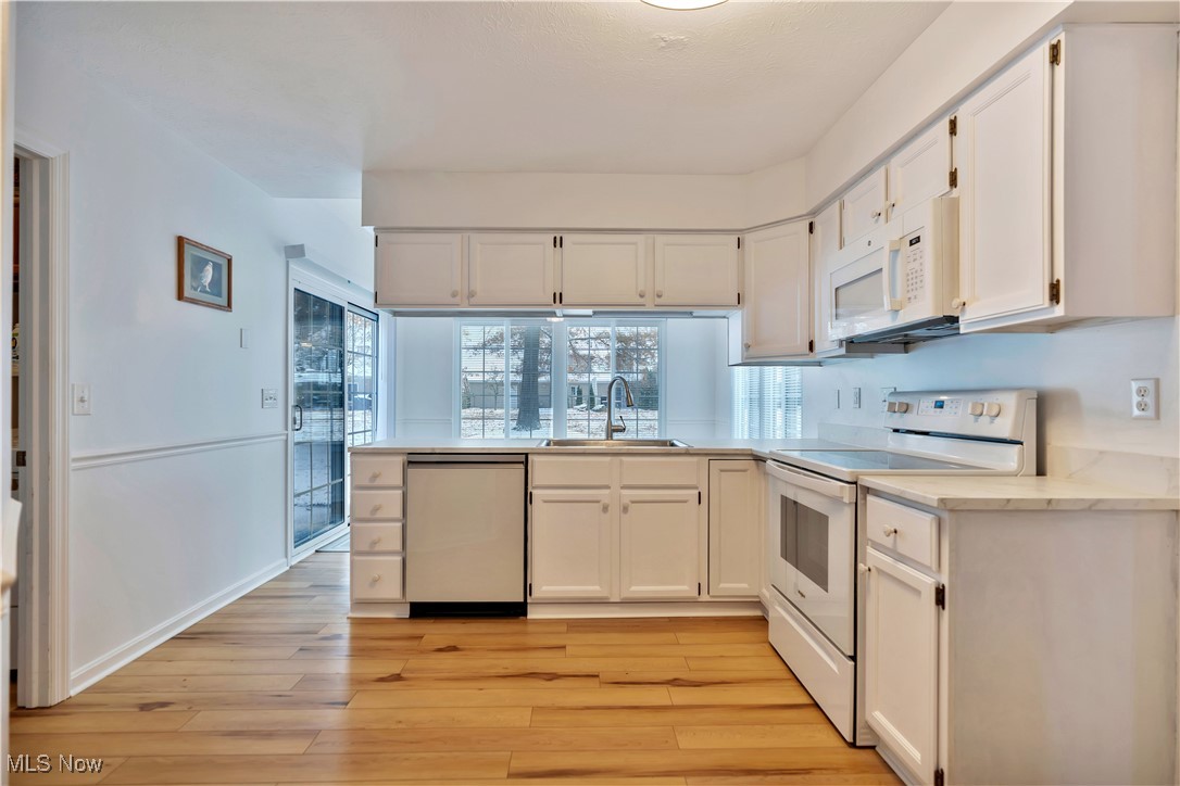 Cobblestone Lane Condo - Residential