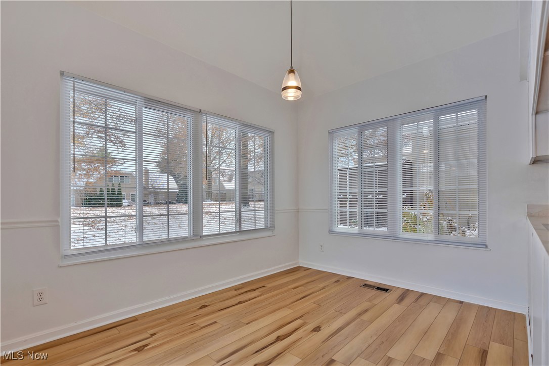 Cobblestone Lane Condo - Residential