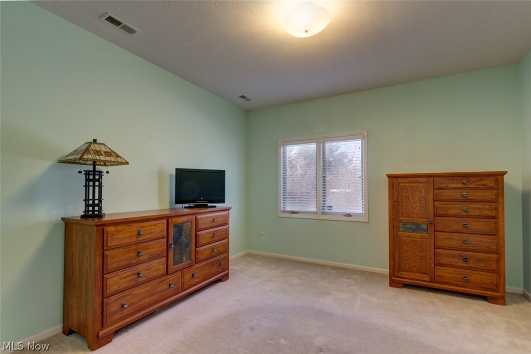 Hickory Ridge Condo Ph 12 - Residential