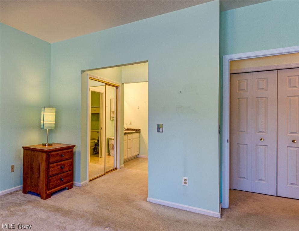 Hickory Ridge Condo Ph 12 - Residential