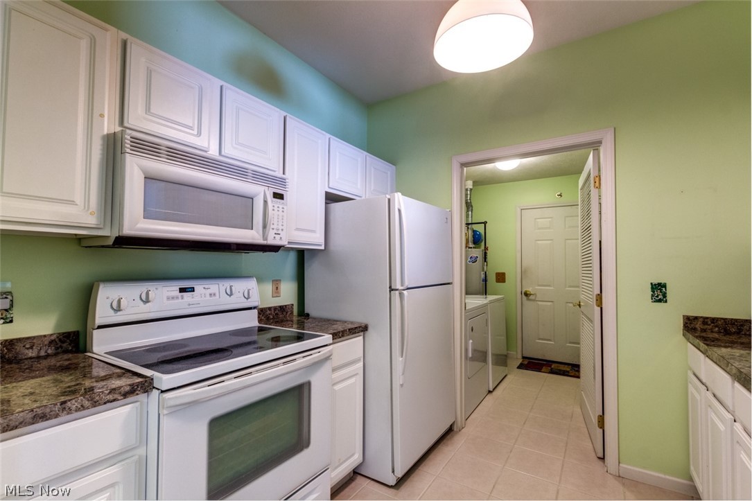 Hickory Ridge Condo Ph 12 - Residential