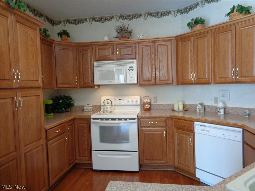 Mill Run Villas Condo Ph 01f - Residential