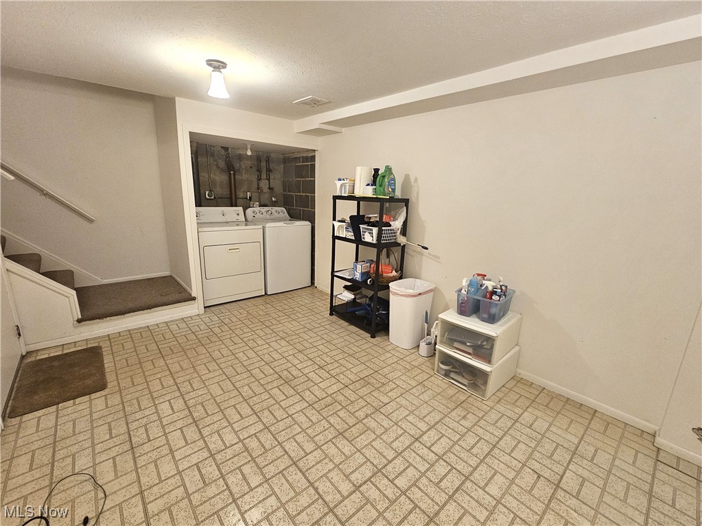 Concord Square Village Condo M & N - Residential