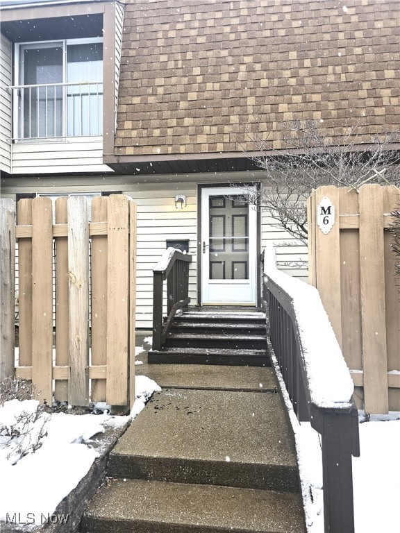 Concord Square Village Condo M & N - Residential