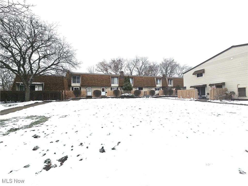 Concord Square Village Condo M & N - Residential