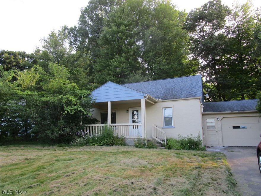 Nice 3 bedroom cape cod. Full basement with glass block window. Located on a dead end street. Updated roof, covered front porch and attached garage.