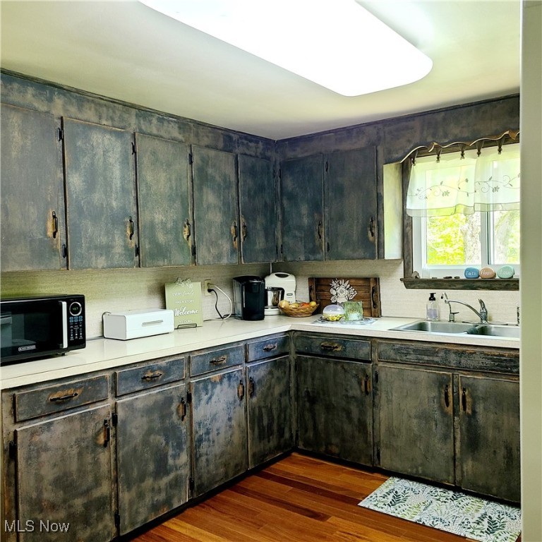 13423 Price Street, Alliance, Ohio image 6