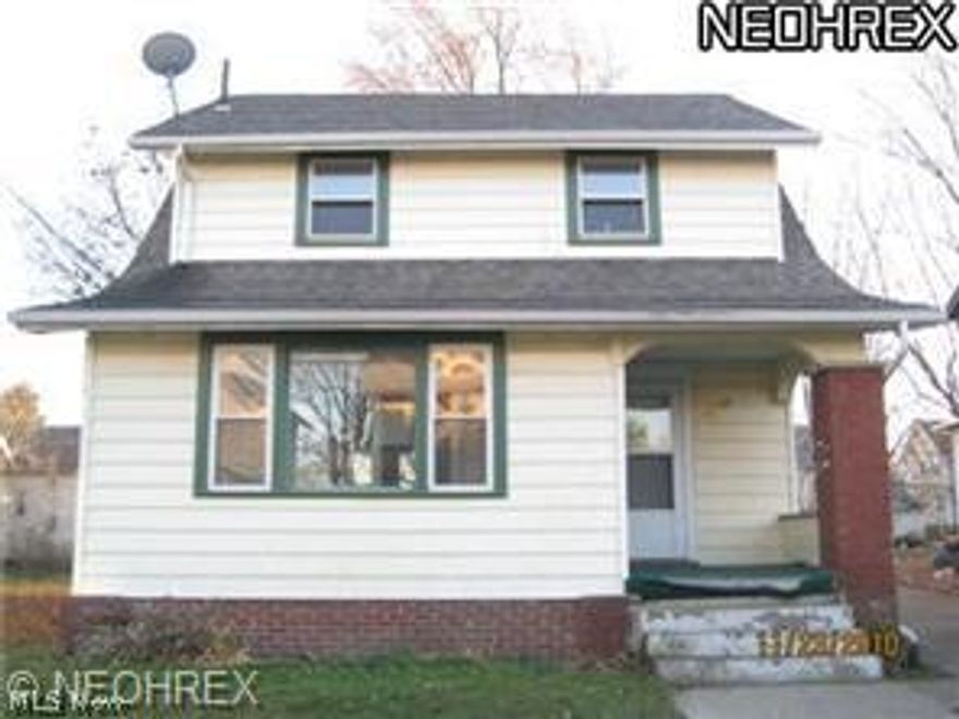 3 bedroom 1 bath 2 story home. Large bedrooms. Close to Rt 62 for an easy commute. Section 8 accepted.