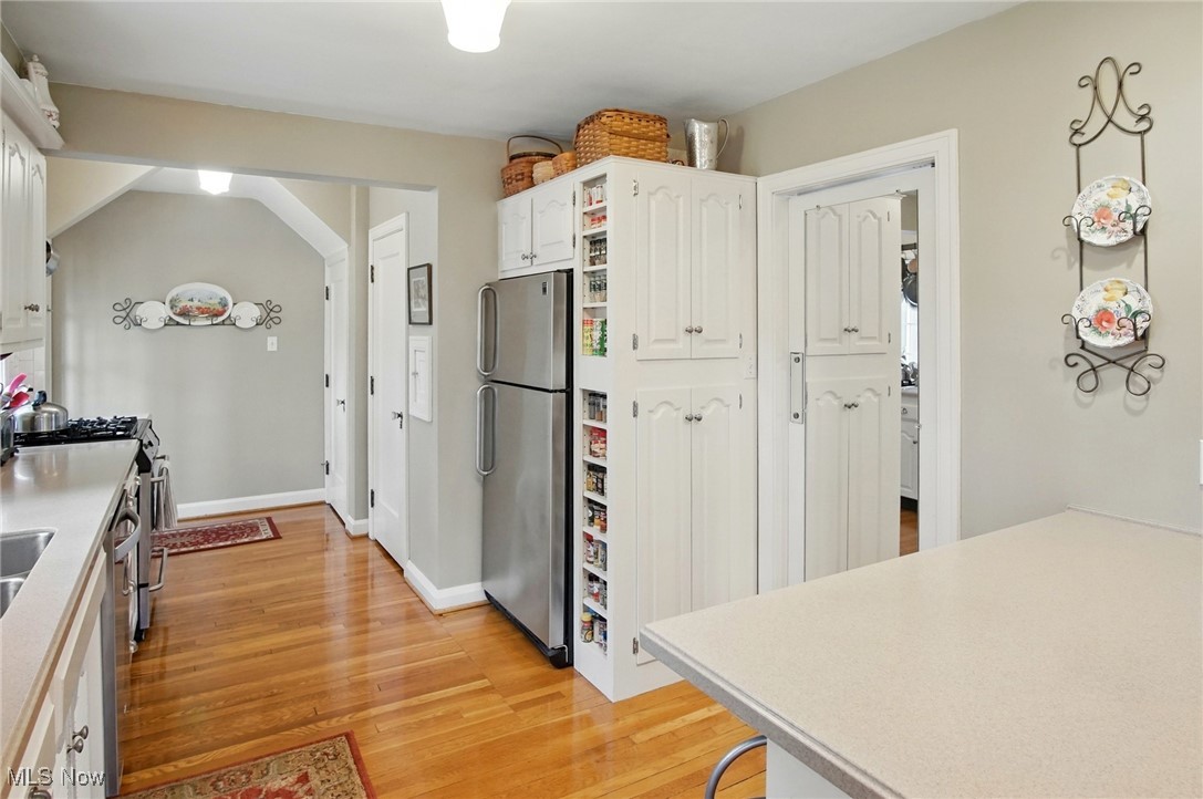 2864 Lakeland Pkwy, Stow, Ohio image 20