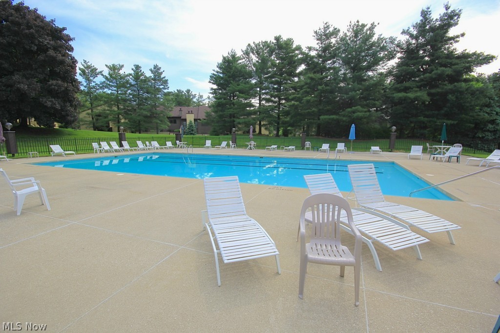 Hampton Woods - Residential