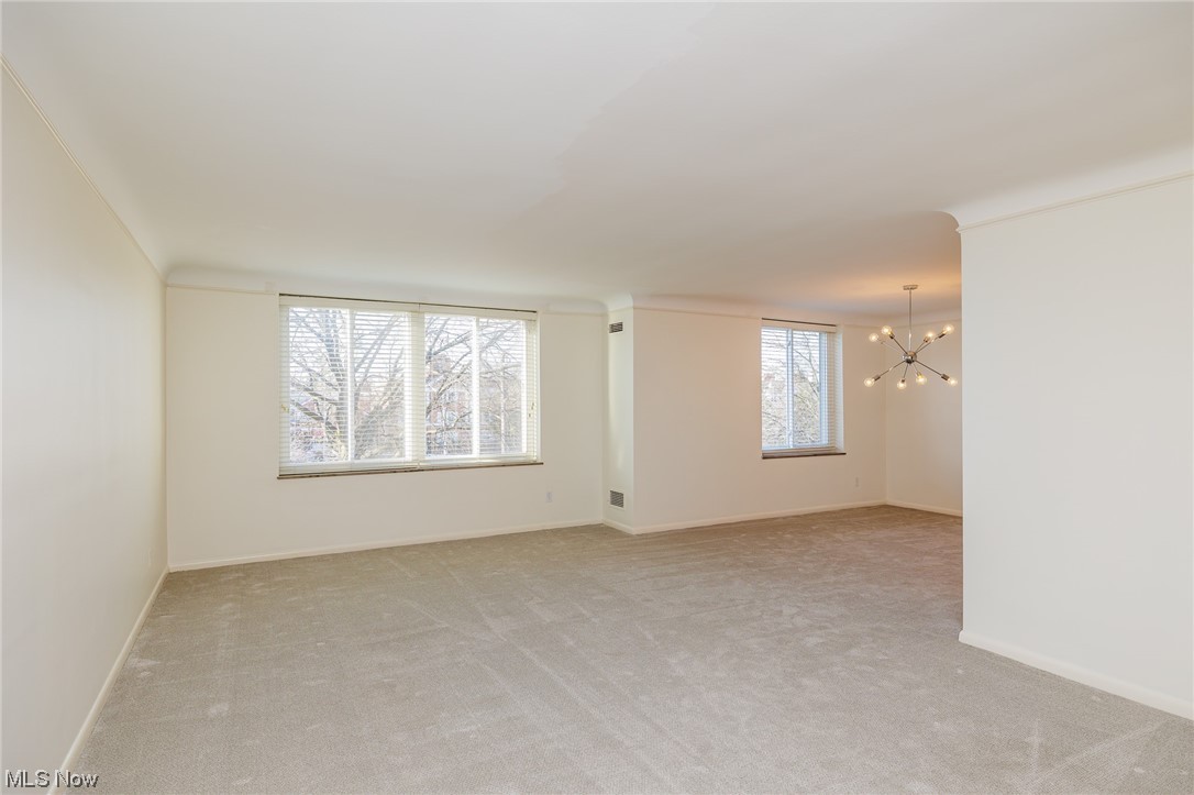 Hampshire House Condo - Residential