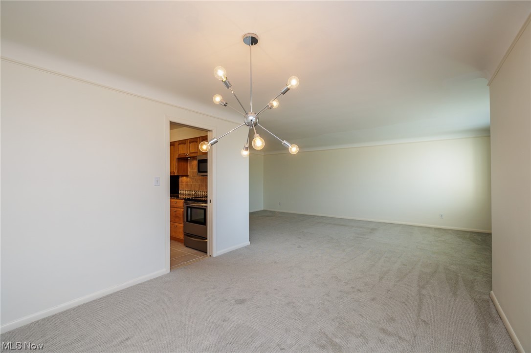 Hampshire House Condo - Residential