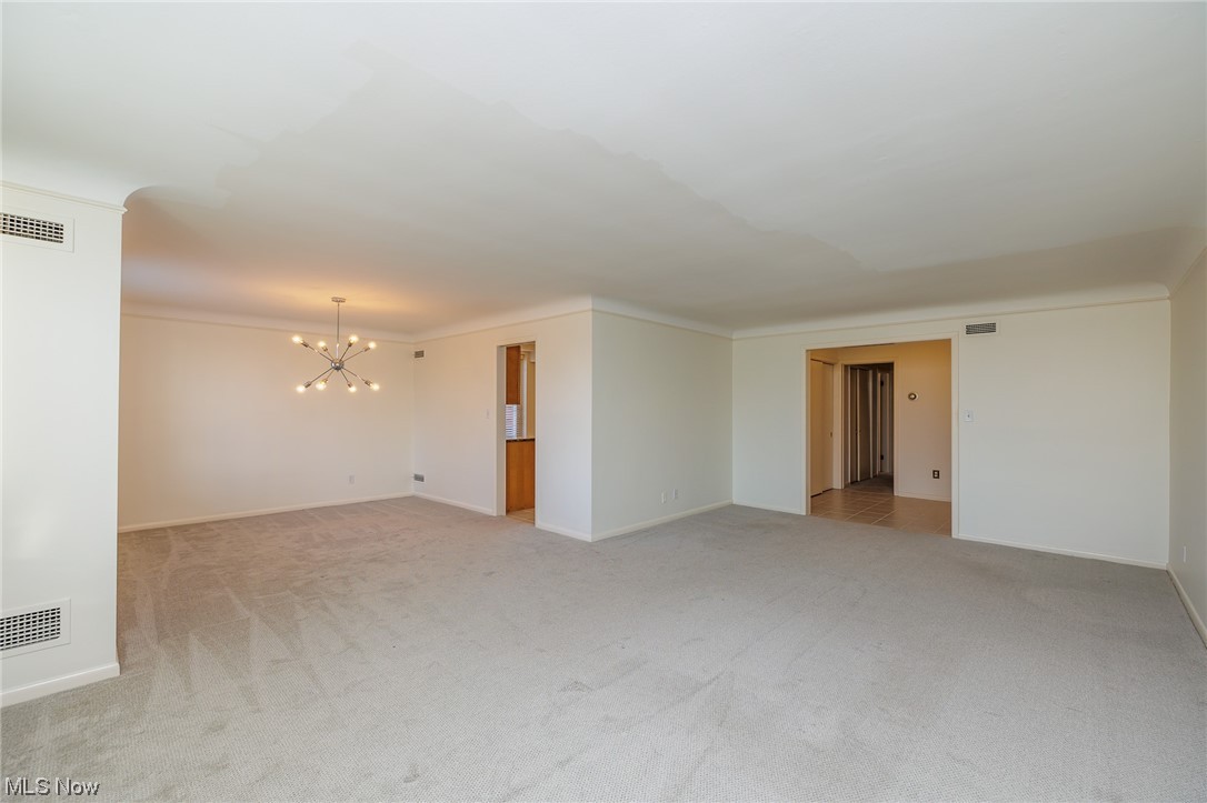 Hampshire House Condo - Residential