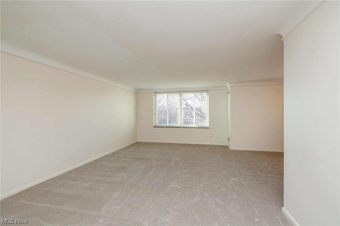 Hampshire House Condo - Residential