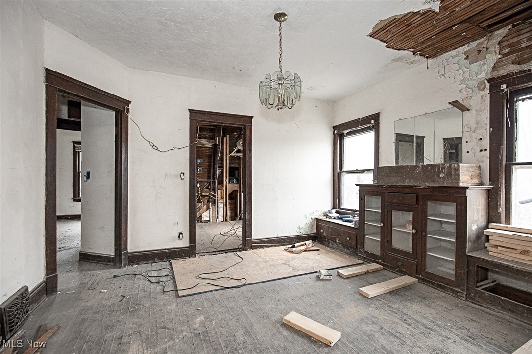 Windmere 03 - Residential Income