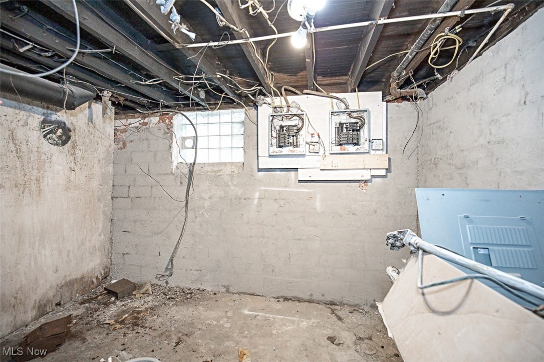 Windmere 03 - Residential Income