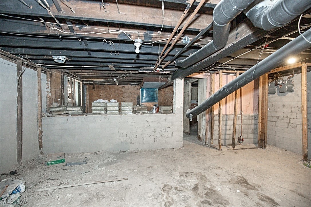 Windmere 03 - Residential Income