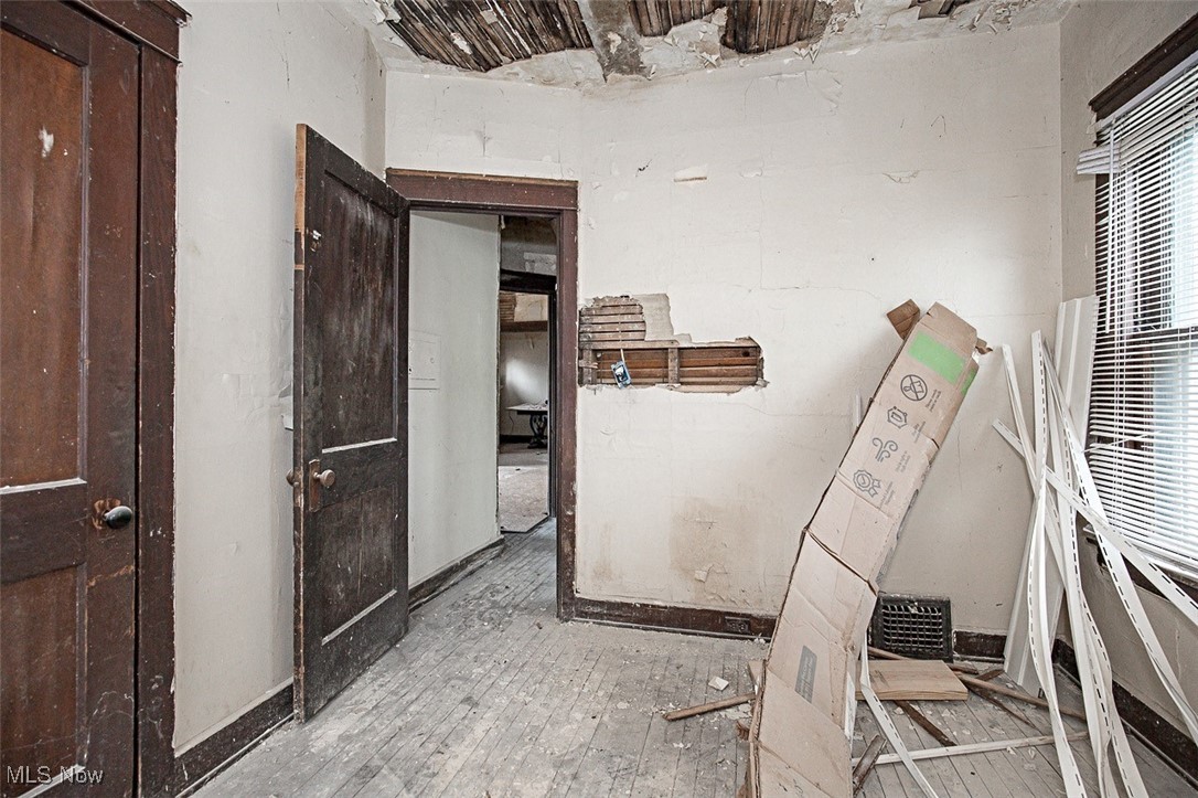 Windmere 03 - Residential Income