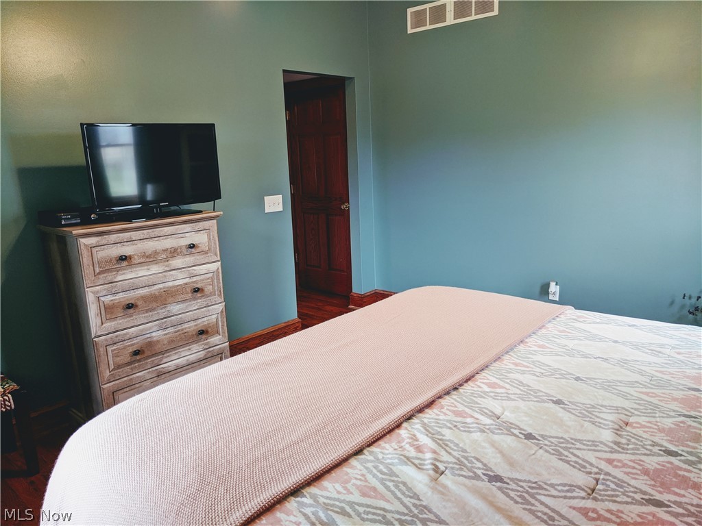 Connecticut Western Reserve - Residential