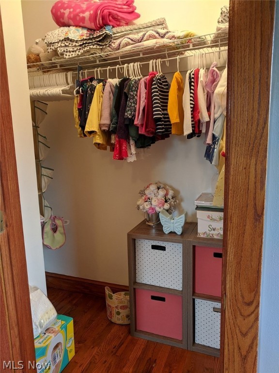 Connecticut Western Reserve - Residential