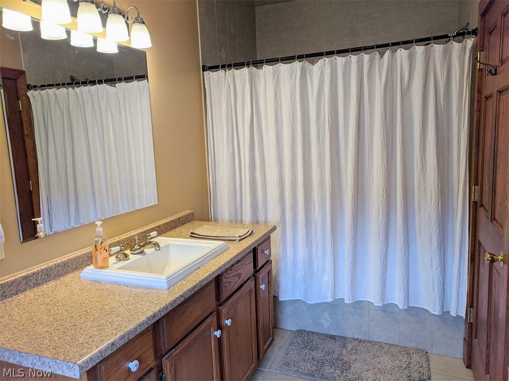 Connecticut Western Reserve - Residential