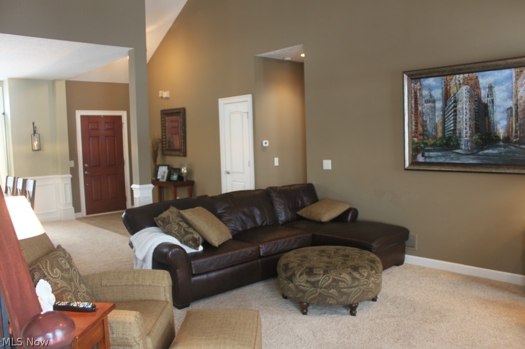 Rolling Green 01 - Residential