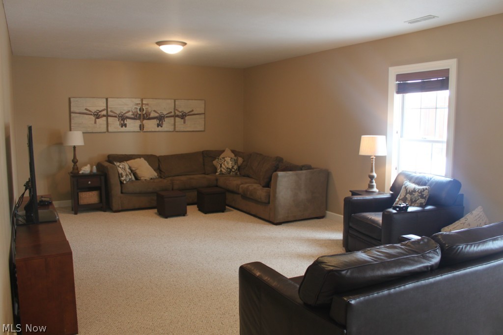 Rolling Green 01 - Residential