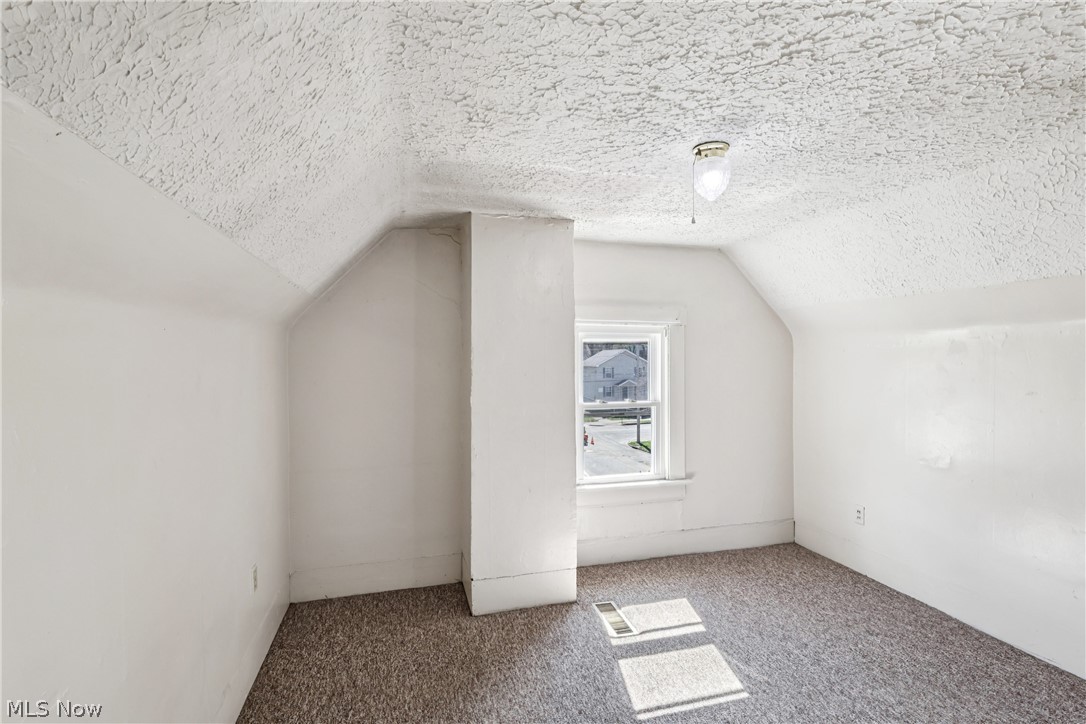 Voris Steinbacher Allotment - Residential